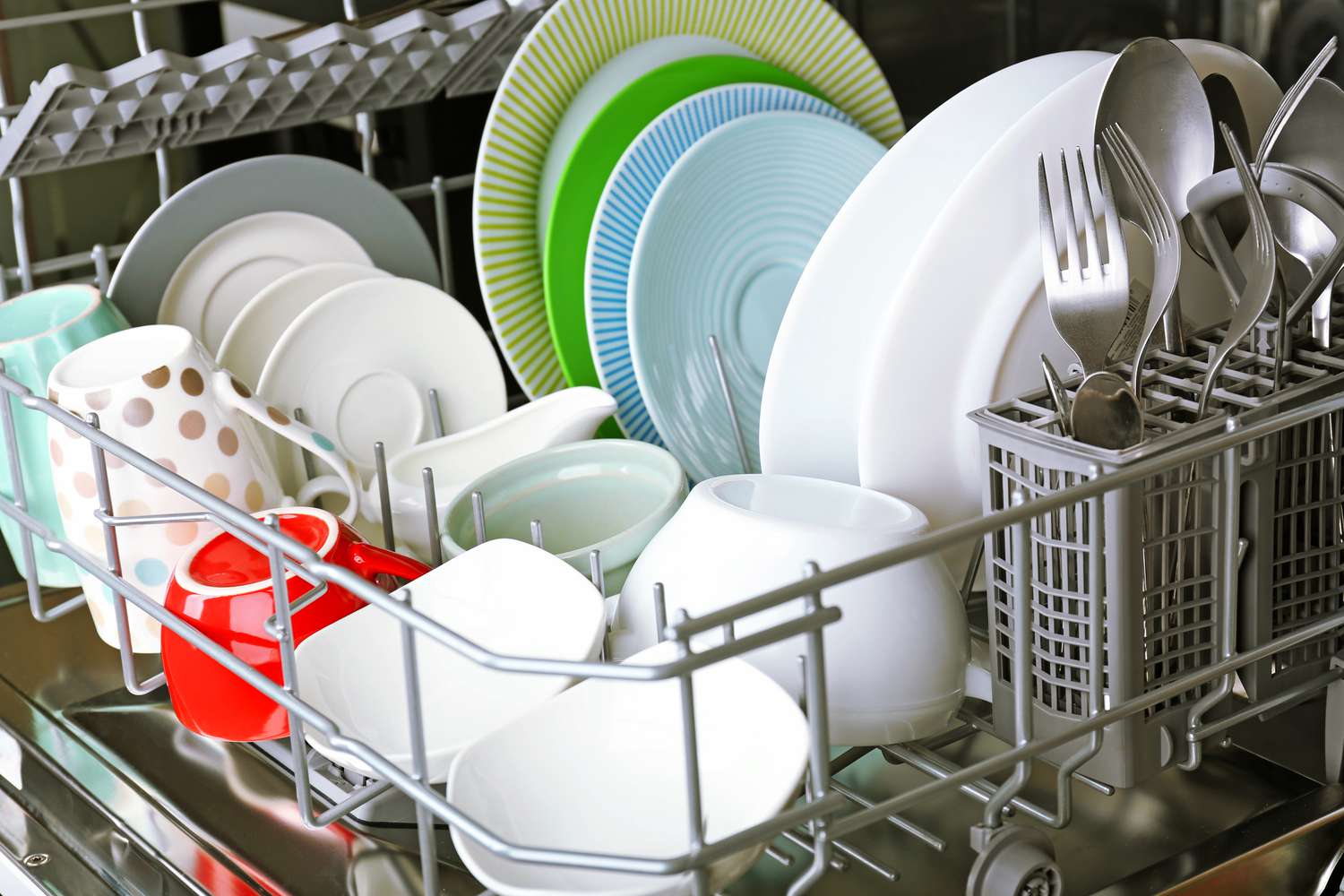 Comment créer une odeur de lave-vaisselle fraîche et agréable, selon Whirlpool
