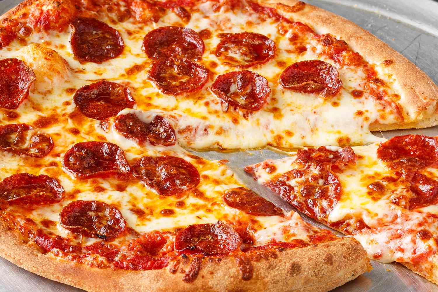 La meilleure méthode pour cuisiner des pizzas surgelées, selon des experts