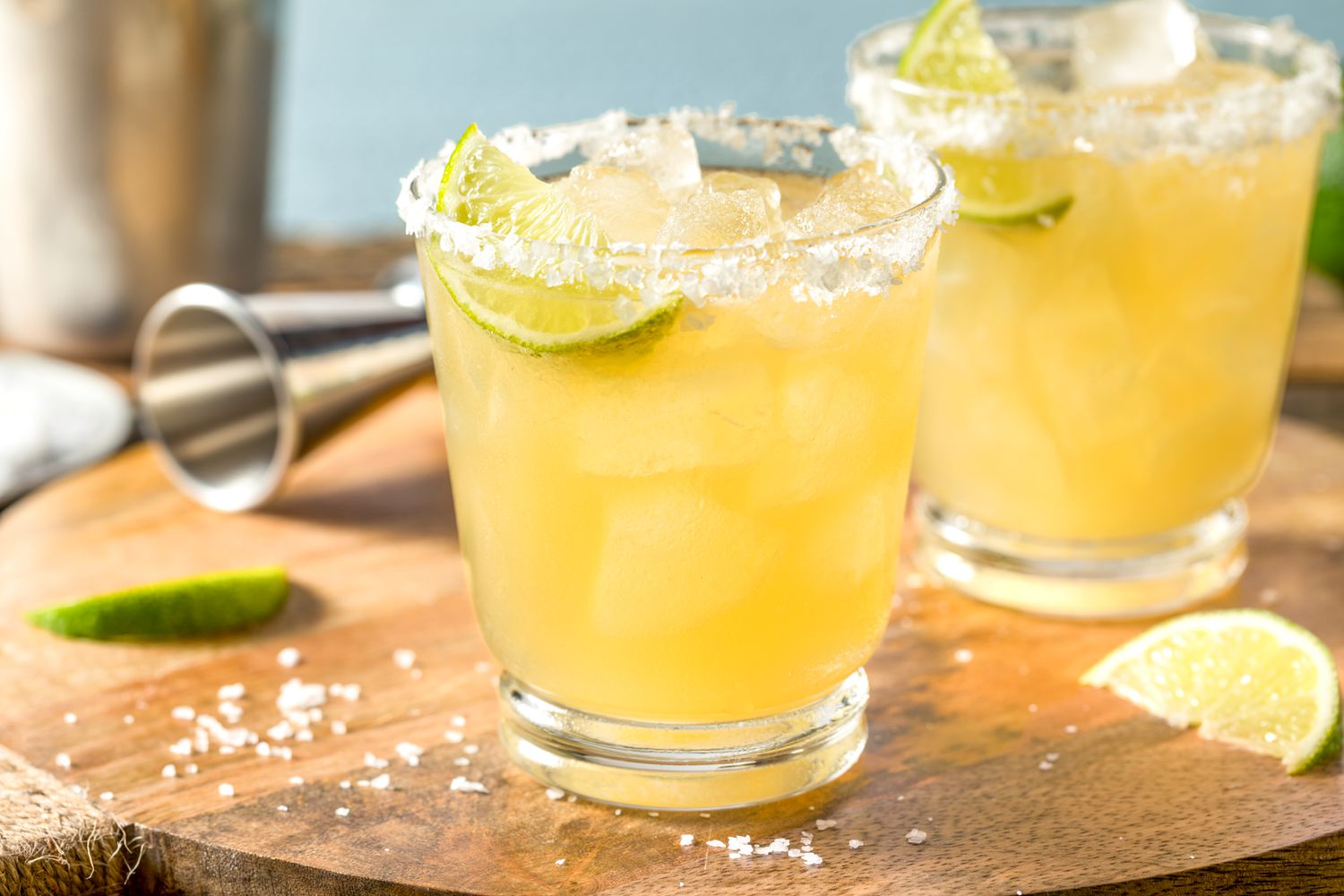 L'ingrédient inattendu que j'ajoute à mes margaritas pour les sublimer