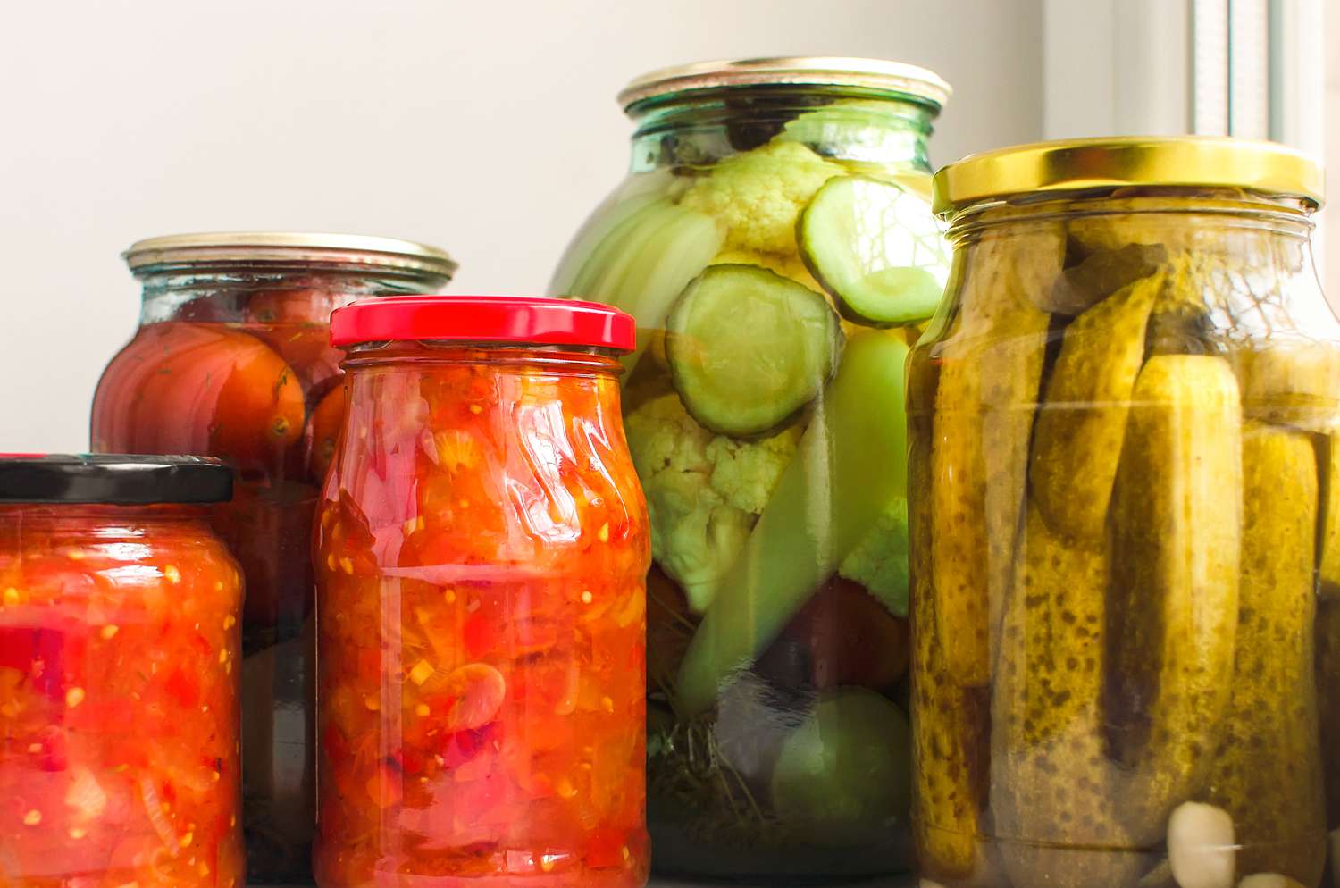 Pourquoi je ne jette jamais la saumure de cornichons ?