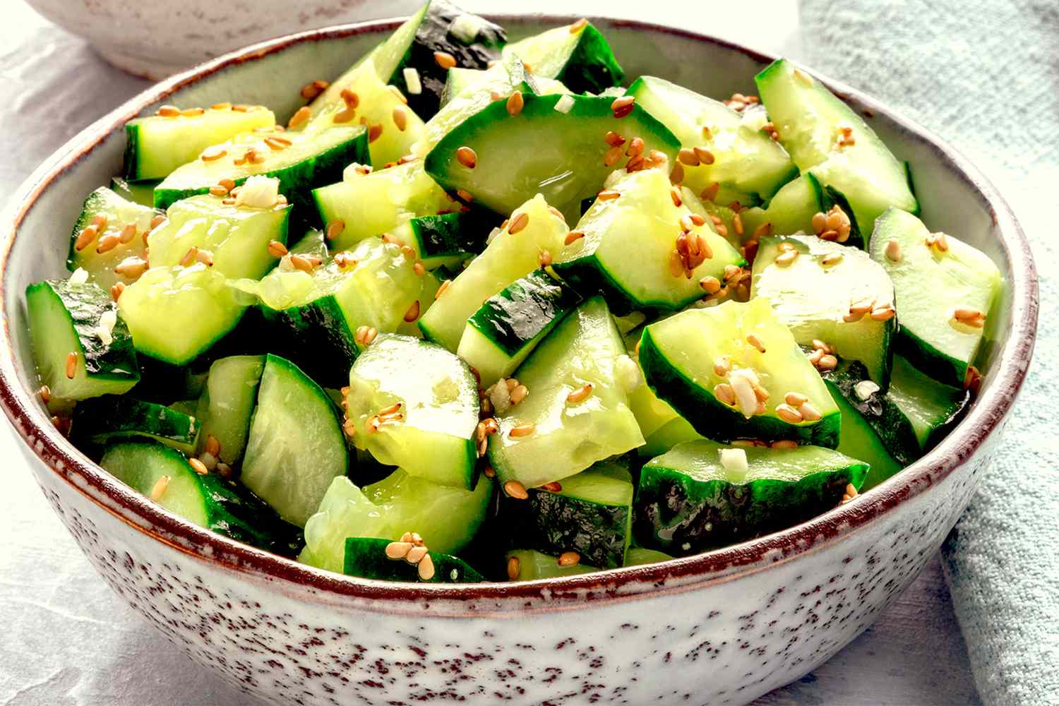 Mon astuce simple pour la meilleure salade de concombre éternelle