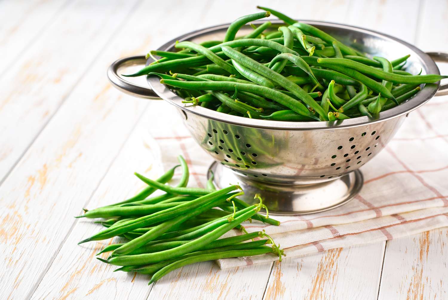 Comment nettoyer les haricots verts pour enlever saleté et pesticides