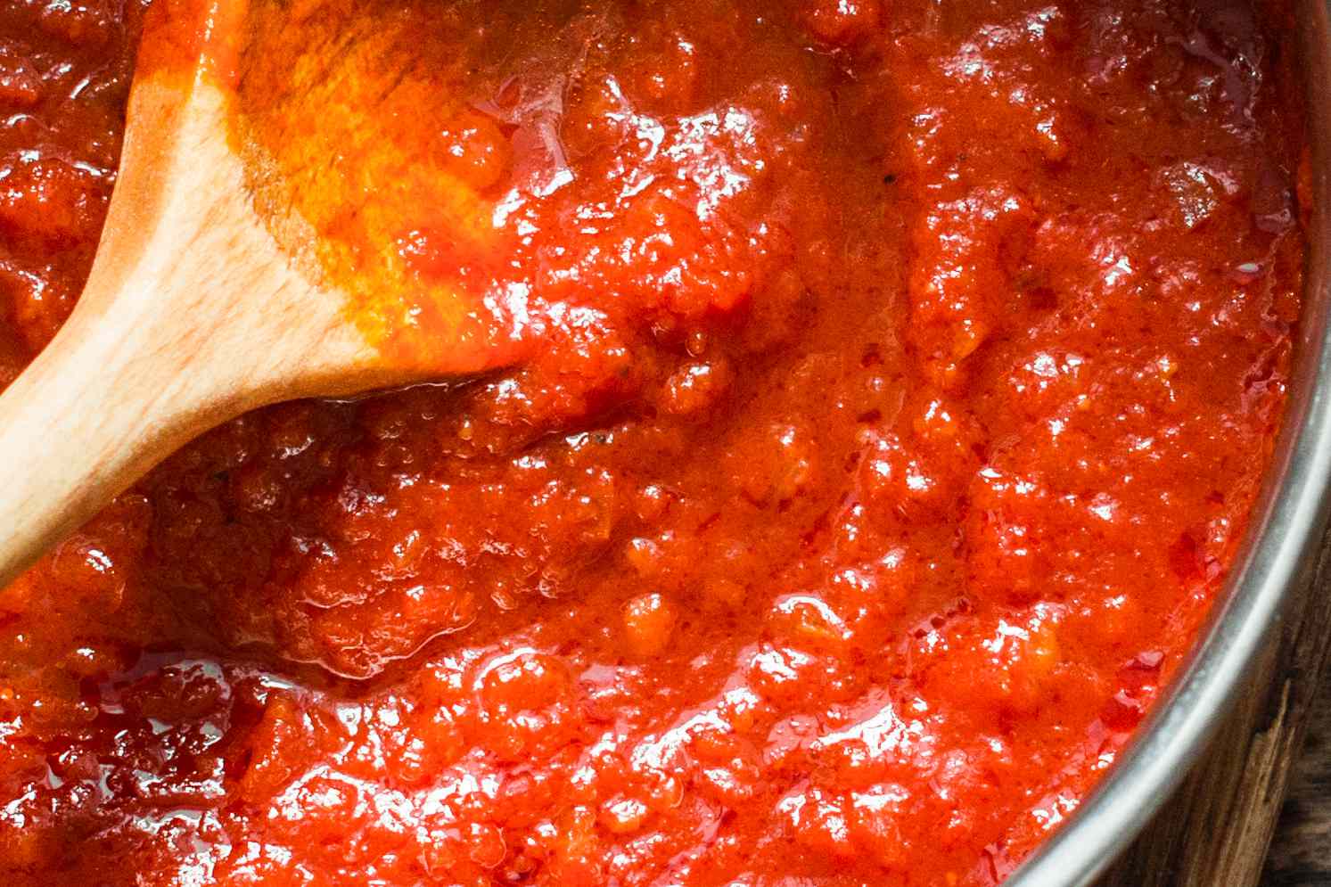 Mise à niveau d'un ingrédient pour améliorer une sauce à pâtes
