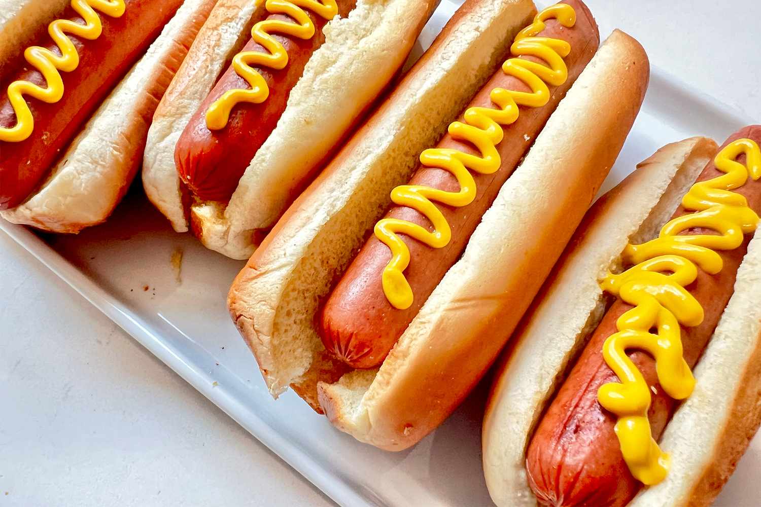 Une façon unique de préparer un hot-dog ce week-end, selon Nathan