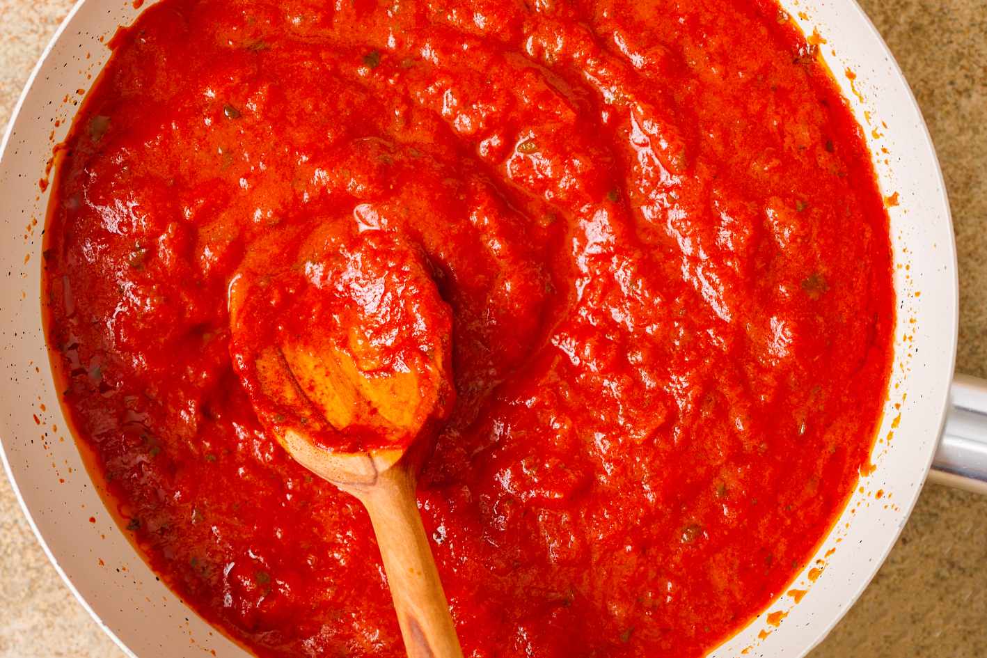 L’astuce pour faire goûter maison la sauce pâté du commerce