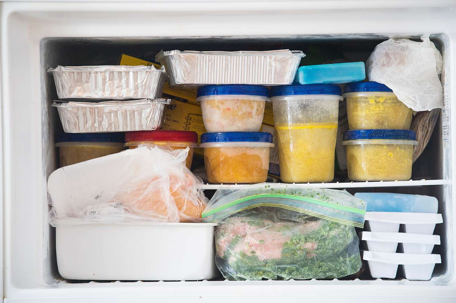 Combien de temps peut-on vraiment congeler des aliments ?