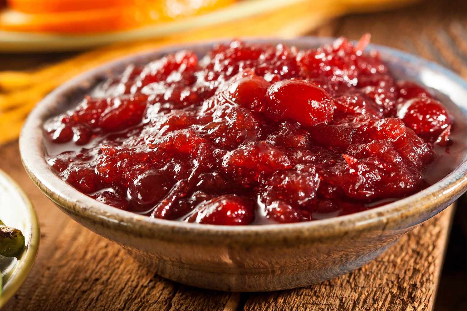 J'ai demandé à 7 chefs comment préparer la meilleure sauce aux canneberges