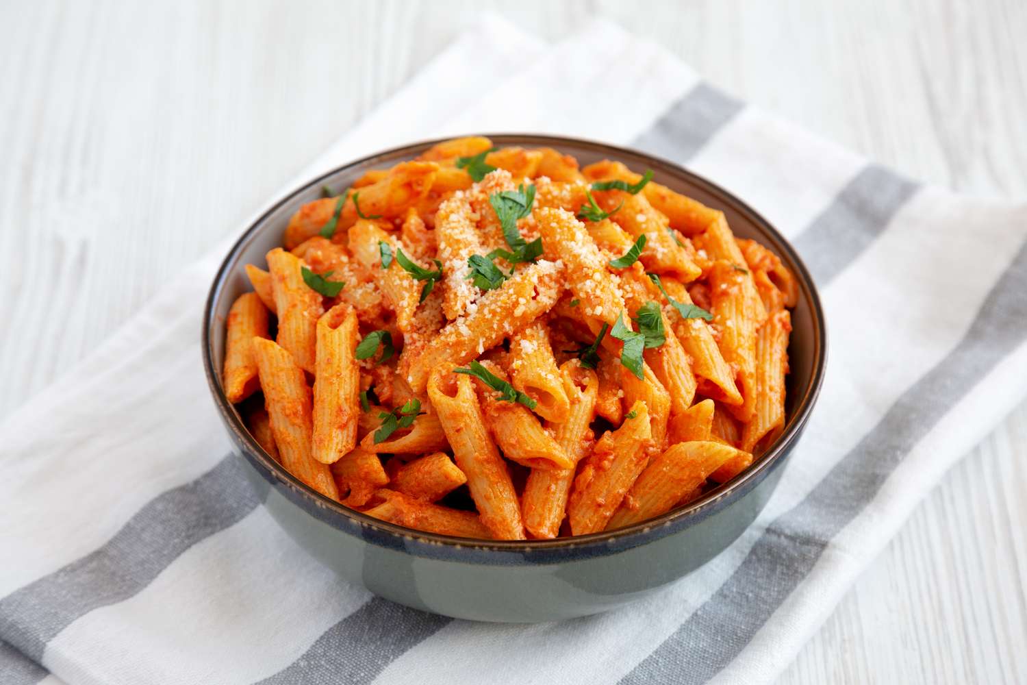 Je prépare une sauce vodka sans vodka (j'utilise un ingrédient secret)