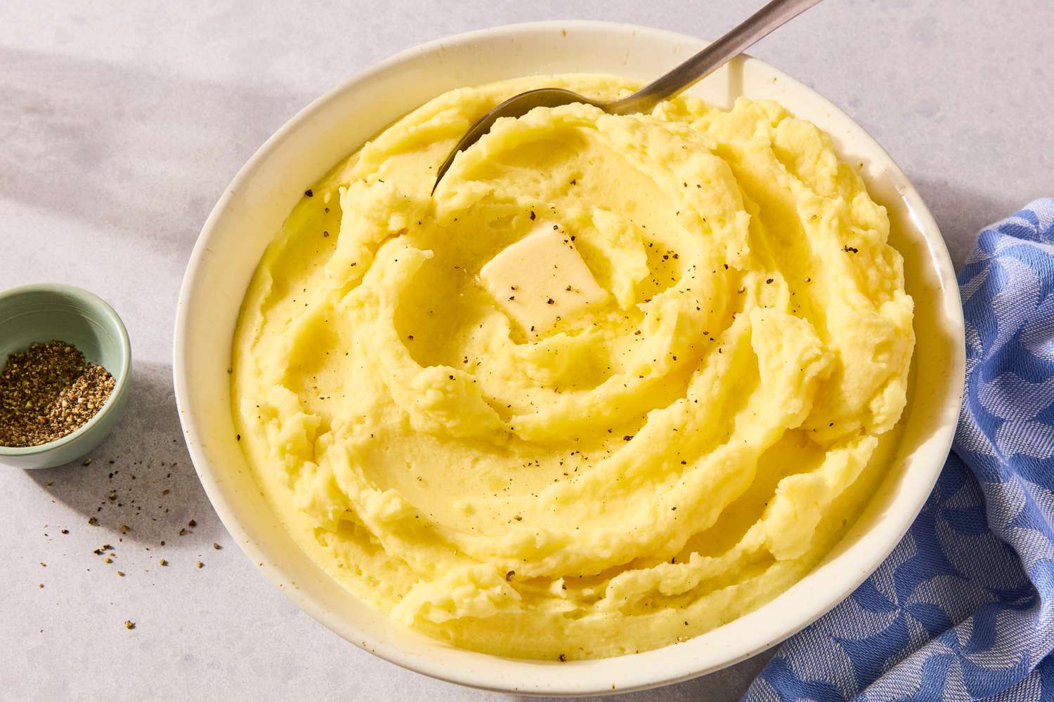 Le moyen le plus simple d’ajouter du goût à la purée instantanée