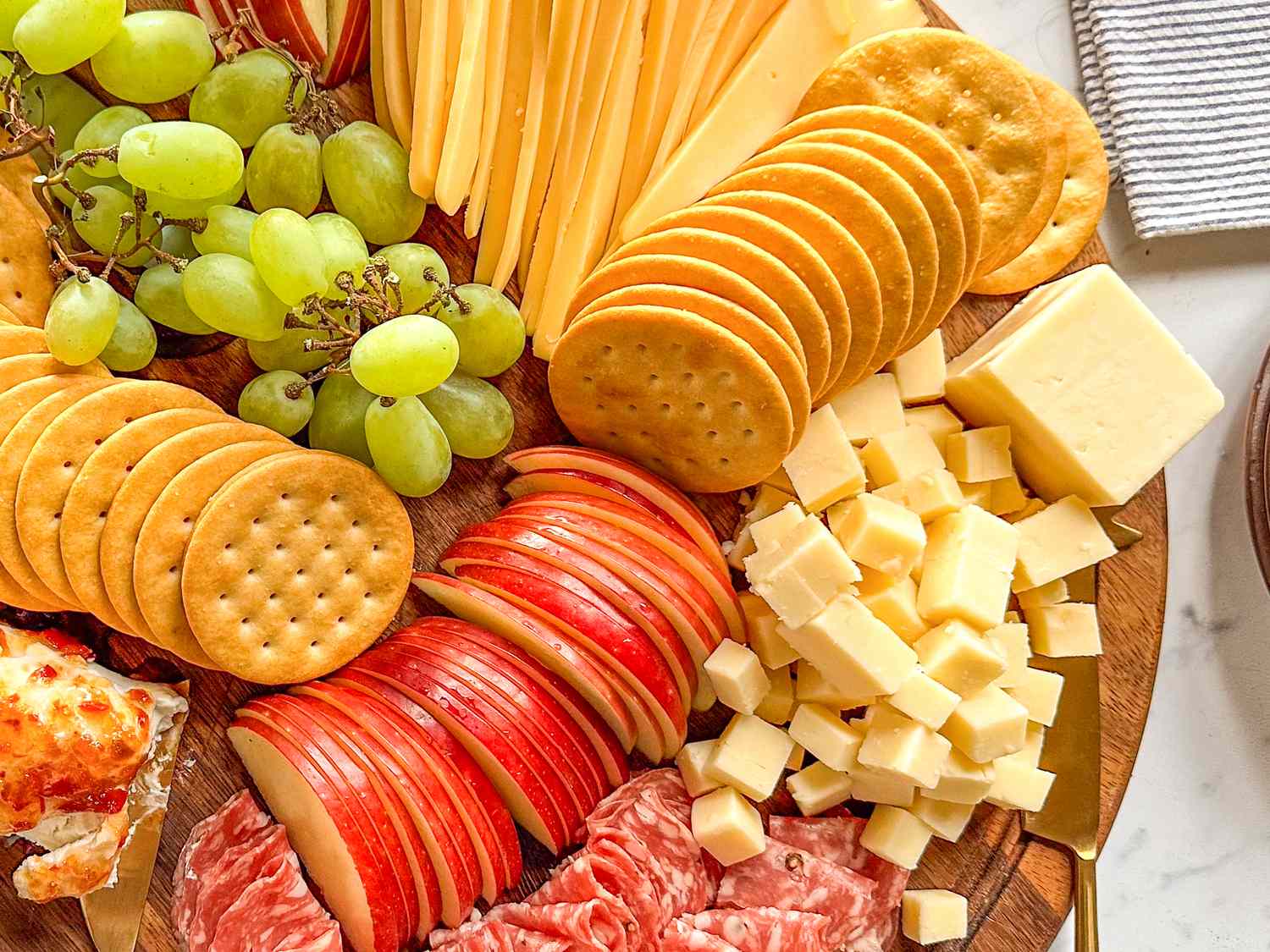 Comment réaliser un plateau de fromages des Fêtes pour moins de 20 $